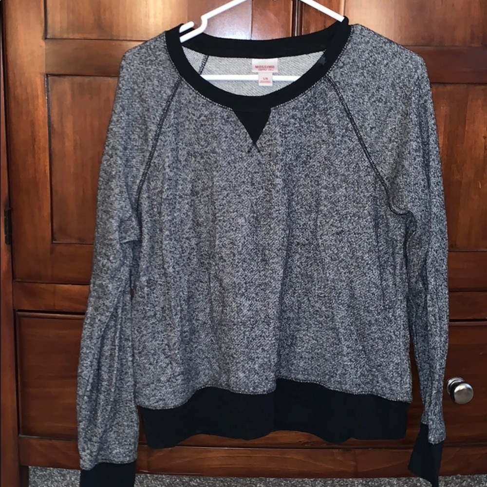 Mossimo sweatshirt